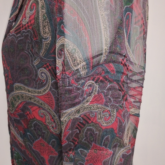 SHEER PAISLEY CHIFFON AMILIYA BLOUSE - Picture 11 of 12